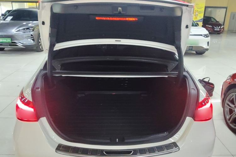 Used Mercedes-Benz C-Class 2025 C 260 L Sport Edition Trunk