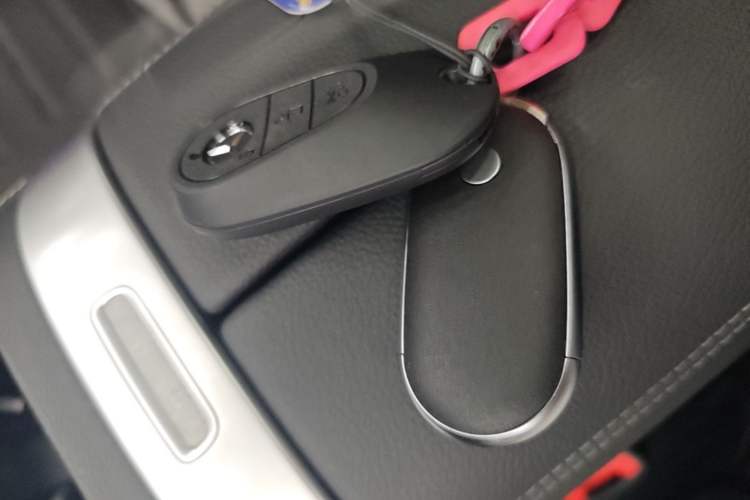Used Mercedes-Benz C-Class 2025 C 260 L Sport Edition Vehicle Key