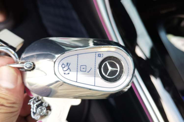 Used Mercedes-Benz C-Class 2025 C 260 L Sport Edition Vehicle Key