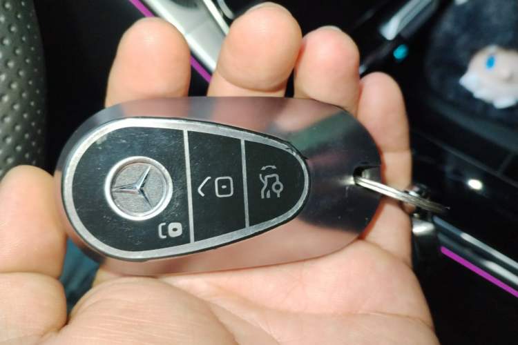 Used Mercedes-Benz C-Class 2025 C 260 L Sport Edition Vehicle Key