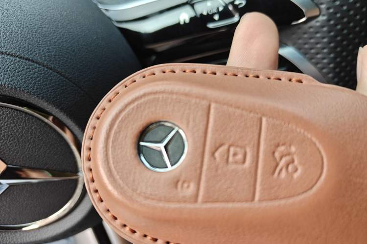 Used Mercedes-Benz C-Class 2025 C 260 L Sport Edition Vehicle Key