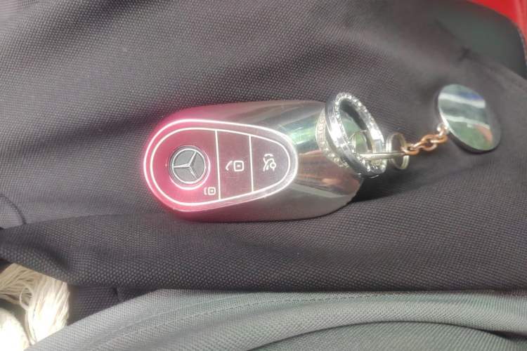Used Mercedes-Benz C-Class 2025 C 260 L Sport Edition Vehicle Key