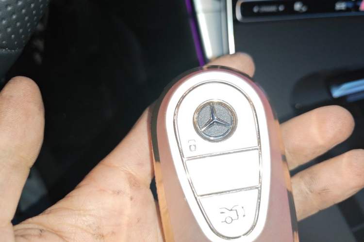 Used Mercedes-Benz C-Class 2025 C 260 L Obsidian Night Sport Edition Vehicle Key