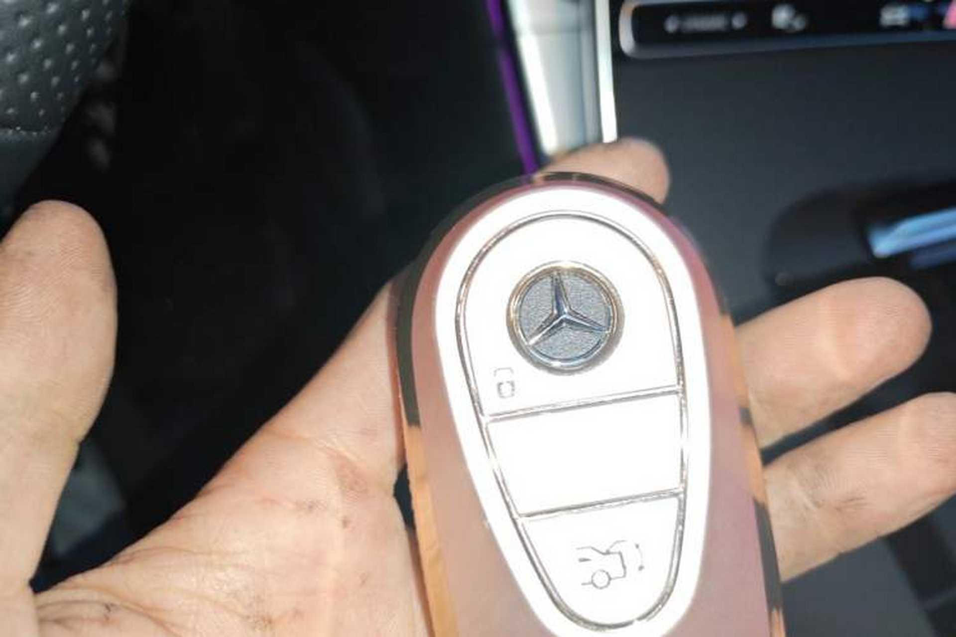 Used Mercedes-Benz C-Class 2025 C 260 L Obsidian Night Sport Edition Vehicle Key