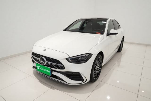 Ojetý Mercedes-Benz C-Class 2025 Facelift C 260 L Sport Edition