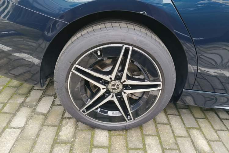 Used Mercedes-Benz C-Class 2026 C 260 L Moonlight Sport Edition Exterior 5