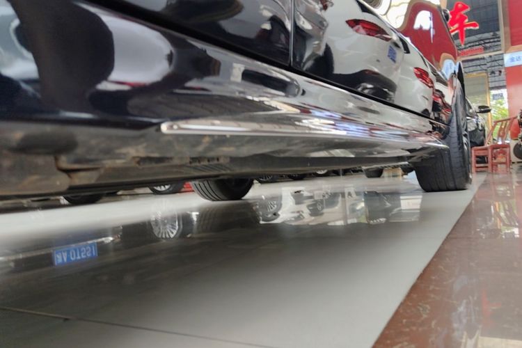 Used Mercedes-Benz C-Class 2026 C 260 L Sport Edition Left Side Sill