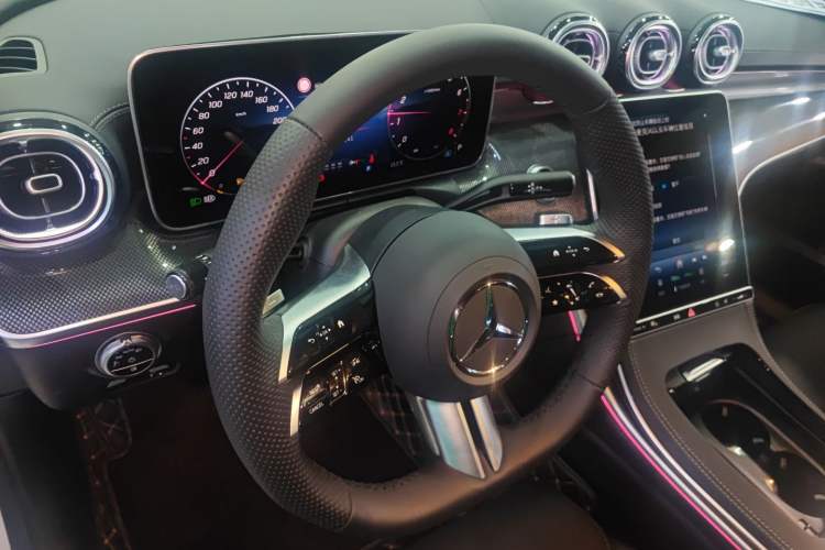 Used Mercedes-Benz C-Class 2026 C 260 L Sport Edition Center Console