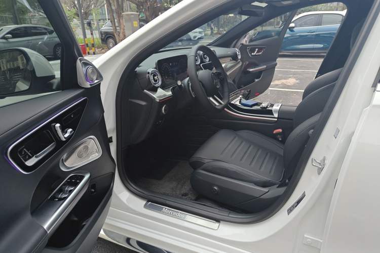 Used Mercedes-Benz C-Class 2026 C 260 L Sport Edition Driver Seat