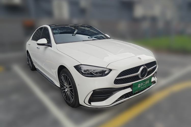 Used Mercedes-Benz C-Class 2026 C 260 L Sport Edition Front Right 45 Deg