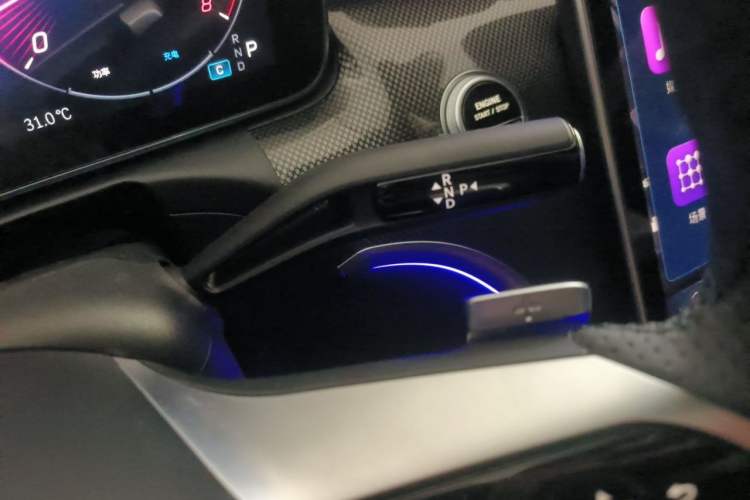 Used Mercedes-Benz C-Class 2026 C 260 L Sport Edition Gear Lever