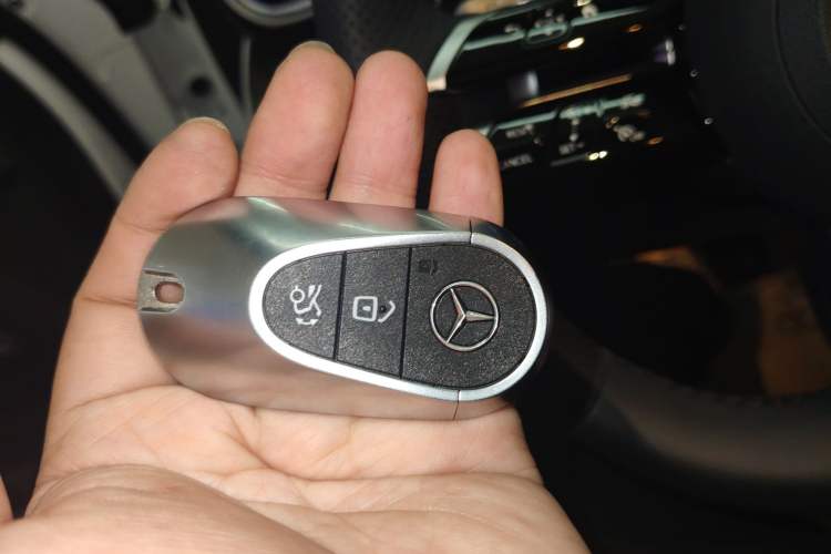Used Mercedes-Benz C-Class 2026 C 260 L Sport Edition Interior 1