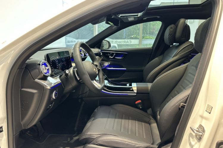 Used Mercedes-Benz C-Class 2026 C 260 L Sport Edition Interior 4