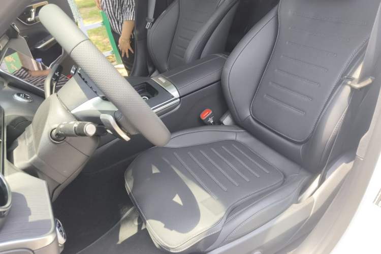 Used Mercedes-Benz C-Class 2026 C 200 L Sport Edition Left Front Seat