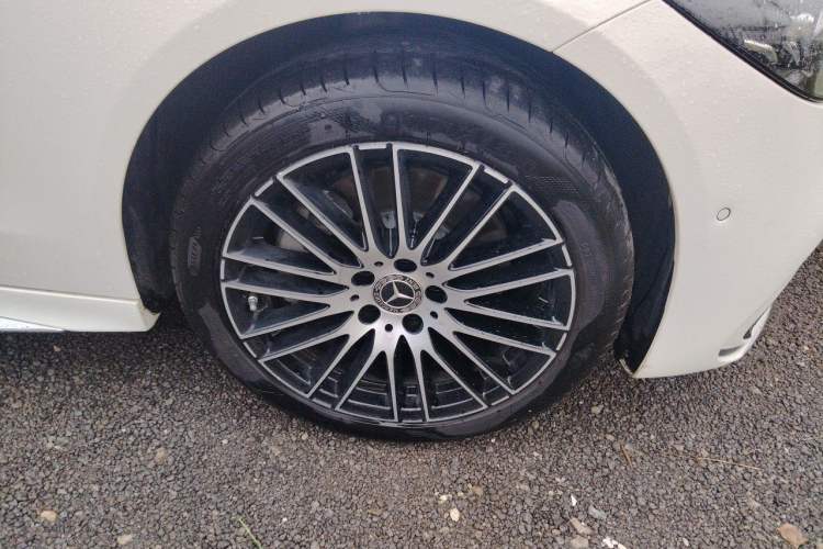 Used Mercedes-Benz C-Class 2026 C 260 L Sport Edition Right Front Wheel Hub