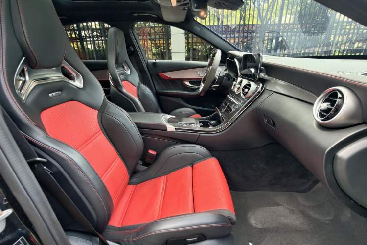 Used Mercedes-Benz C-Class AMG 2019 AMG C 63 S Interior 14