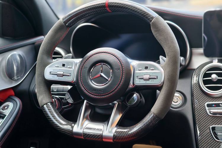 Used Mercedes-Benz C-Class AMG 2019 AMG C 63 S Interior 5
