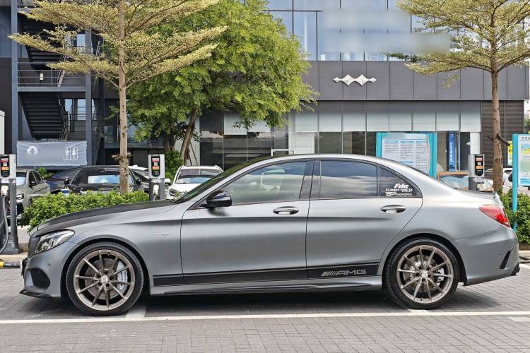 Used Mercedes-Benz C-Class AMG 2017 AMG C 43 4MATIC Special Edition Exterior 5