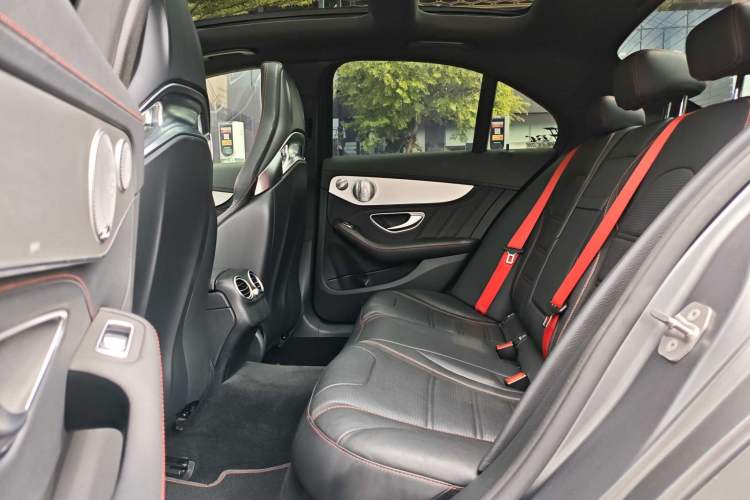 Used Mercedes-Benz C-Class AMG 2017 AMG C 43 4MATIC Special Edition Interior 8