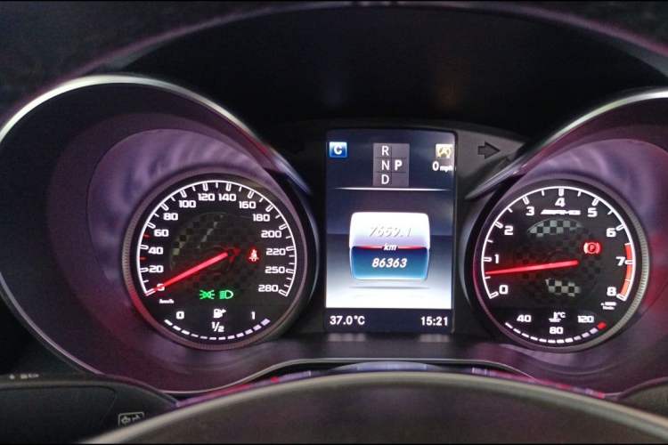 Used Mercedes-Benz C-Class AMG 2017 AMG C 43 4MATIC Special Edition Odometer Close Up