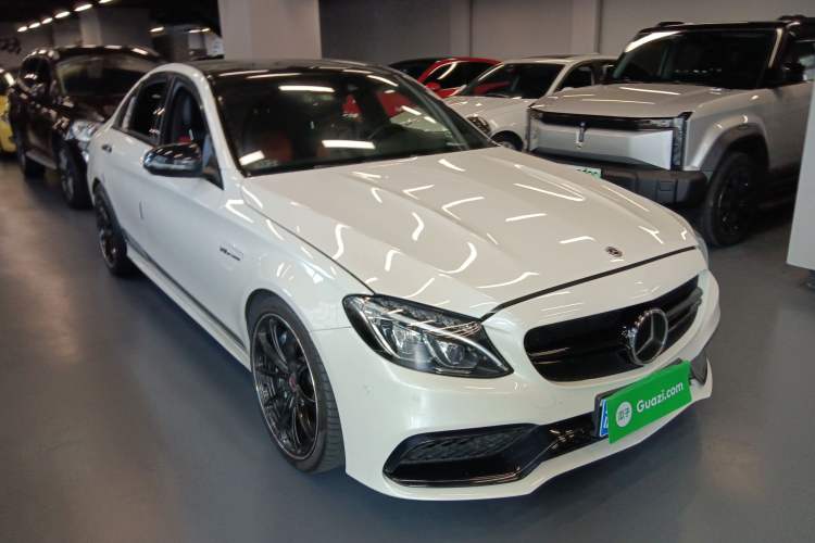 Used Mercedes-Benz C-Class AMG 2017 AMG C 63 Exterior 2