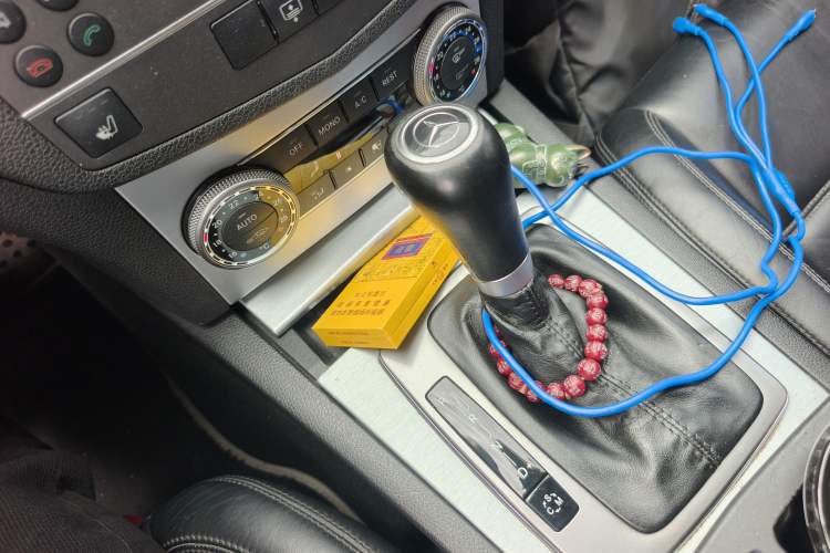 Used Mercedes-Benz C-Class AMG 2009 AMG C 63 Sport Edition Gear Lever