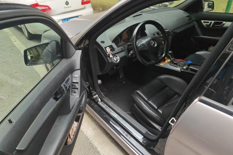 Used Mercedes-Benz C-Class AMG 2009 AMG C 63 Sport Edition Driver Seat
