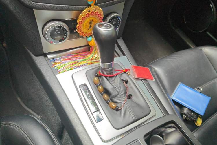 Used Mercedes-Benz C-Class AMG 2009 AMG C 63 Sport Edition Gear Lever
