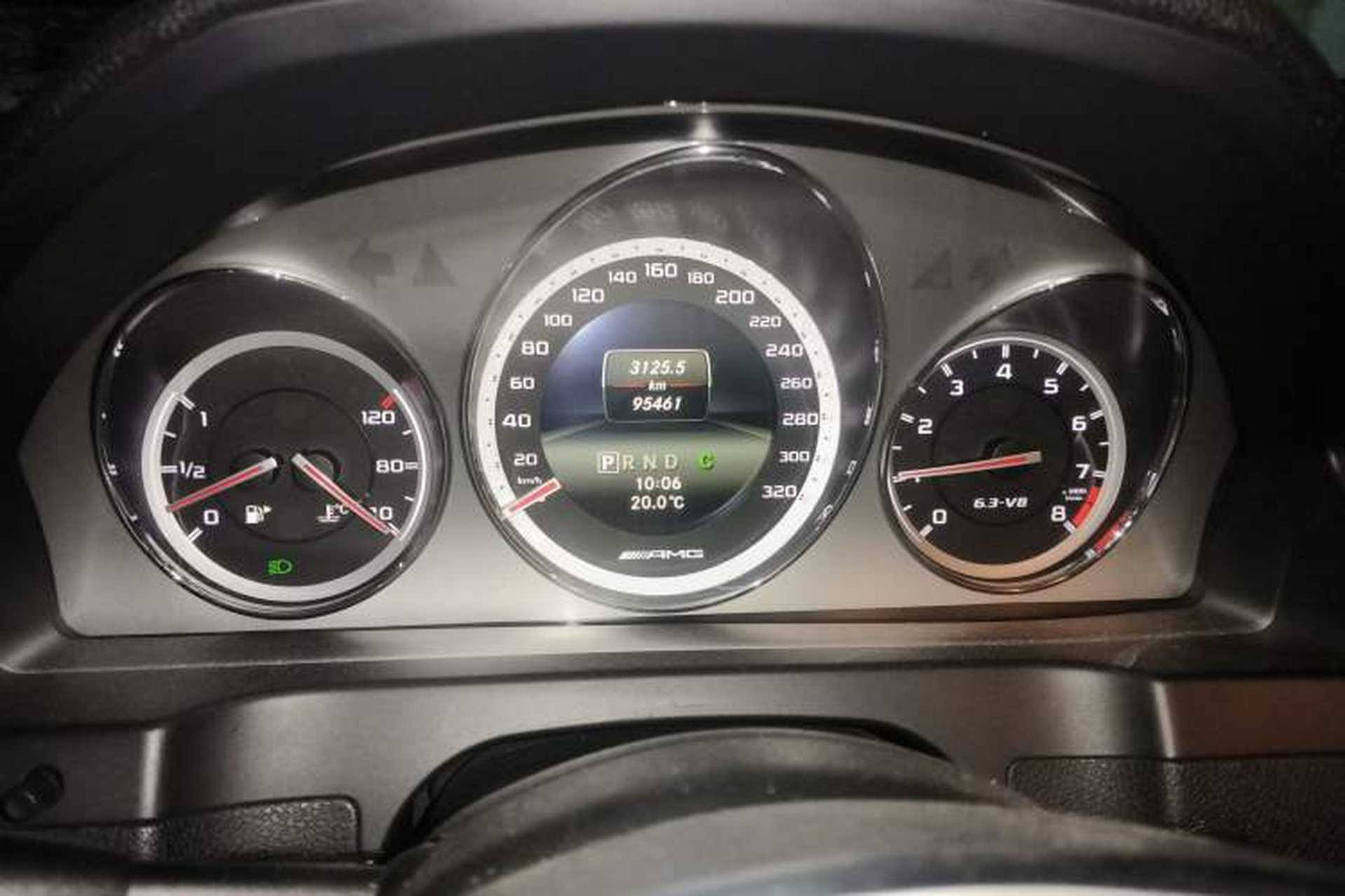 Used Mercedes-Benz C-Class AMG 2009 AMG C 63 Sport Edition Odometer Close Up