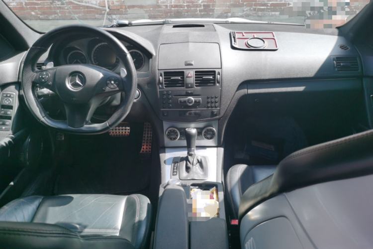 Used Mercedes-Benz C-Class AMG 2009 AMG C 63 Sport Edition Center Console