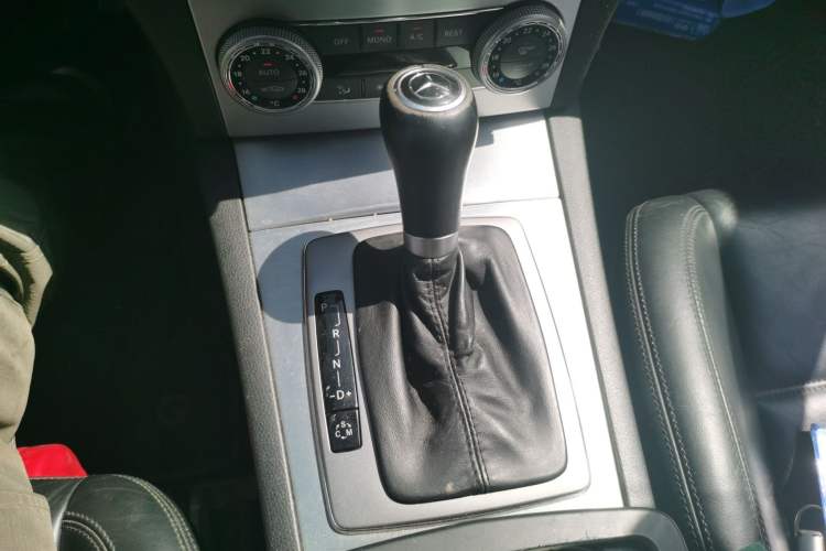 Used Mercedes-Benz C-Class AMG 2009 AMG C 63 Sport Edition Gear Lever