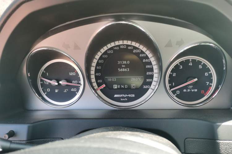 Used Mercedes-Benz C-Class AMG 2009 AMG C 63 Sport Edition Odometer Close Up