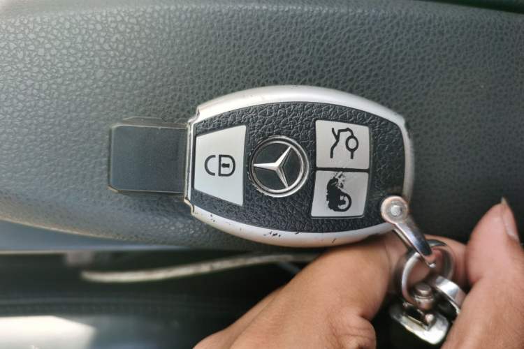 Used Mercedes-Benz C-Class AMG 2009 AMG C 63 Sport Edition Vehicle Key