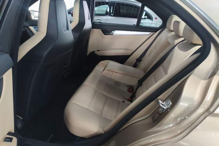Used Mercedes-Benz C-Class AMG 2009 AMG C 63 Sport Edition Left Rear Seat