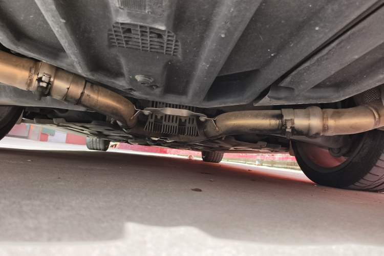 Used Mercedes-Benz C-Class AMG 2010 AMG C 63 Sport Enhancement Edition Chassis Rear