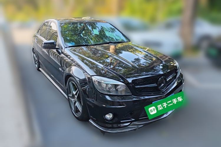 Used Mercedes-Benz C-Class AMG 2010 AMG C 63 Sport Enhancement Edition Front Right 45 Deg
