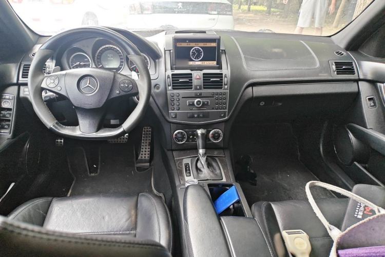 Used Mercedes-Benz C-Class AMG 2010 AMG C 63 High-Performance Edition Center Console