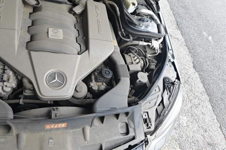 Used Mercedes-Benz C-Class AMG 2010 AMG C 63 High-Performance Edition Engine Bay Left