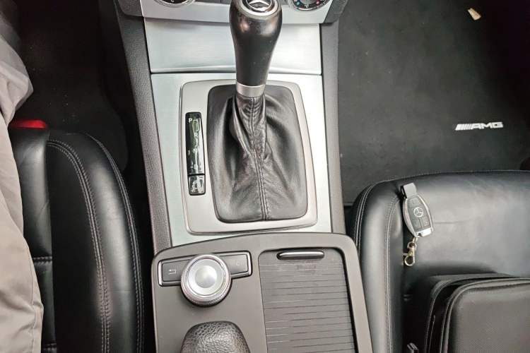 Used Mercedes-Benz C-Class AMG 2010 AMG C 63 Sport Enhancement Edition Gear Lever