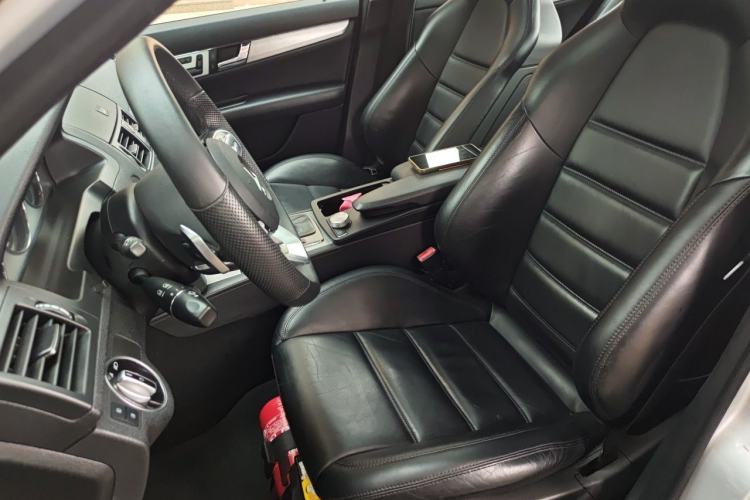 Used Mercedes-Benz C-Class AMG 2010 AMG C 63 Sport Enhancement Edition Left Front Seat
