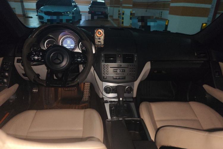 Used Mercedes-Benz C-Class AMG 2010 AMG C 63 Sport Enhancement Edition Center Console