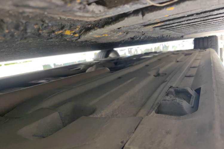 Used Mercedes-Benz C-Class AMG 2010 AMG C 63 Sport Enhancement Edition Chassis Front Right