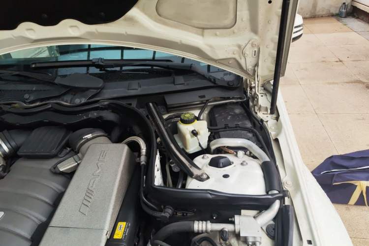 Used Mercedes-Benz C-Class AMG 2010 AMG C 63 High-Performance Edition Engine Bay Left