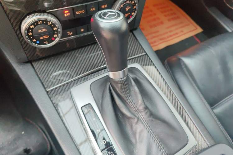 Used Mercedes-Benz C-Class AMG 2010 AMG C 63 High-Performance Edition Gear Lever