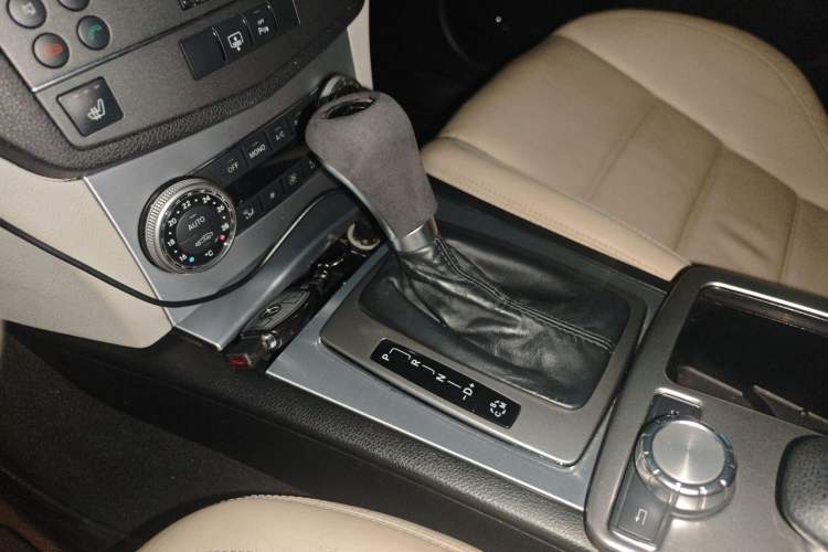 Used Mercedes-Benz C-Class AMG 2010 AMG C 63 Sport Enhancement Edition Gear Lever