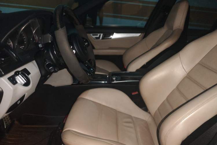 Used Mercedes-Benz C-Class AMG 2010 AMG C 63 Sport Enhancement Edition Left Front Seat