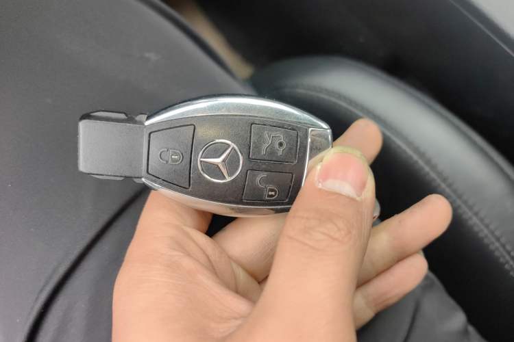 Used Mercedes-Benz C-Class AMG 2010 AMG C 63 Sport Enhancement Edition Vehicle Key