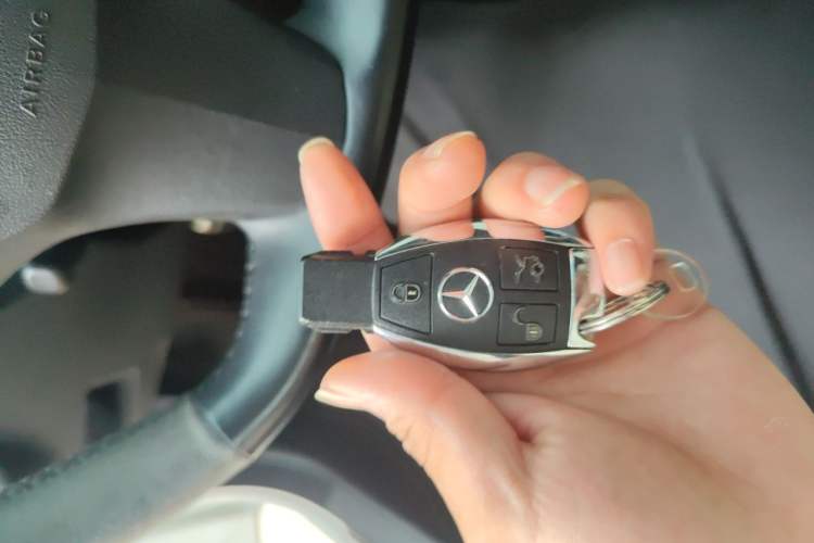 Used Mercedes-Benz C-Class AMG 2010 AMG C 63 High-Performance Edition Vehicle Key