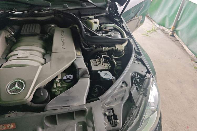 Used Mercedes-Benz C-Class AMG 2012 AMG C 63 Sport Edition Engine Bay Left