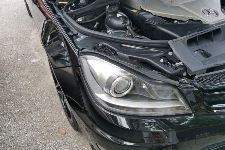 Used Mercedes-Benz C-Class AMG 2012 AMG C 63 Sport Edition Right Front Headlight